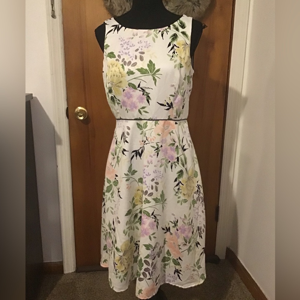 Classic Floral A-line dress